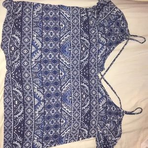 Off the shoulder Shirt